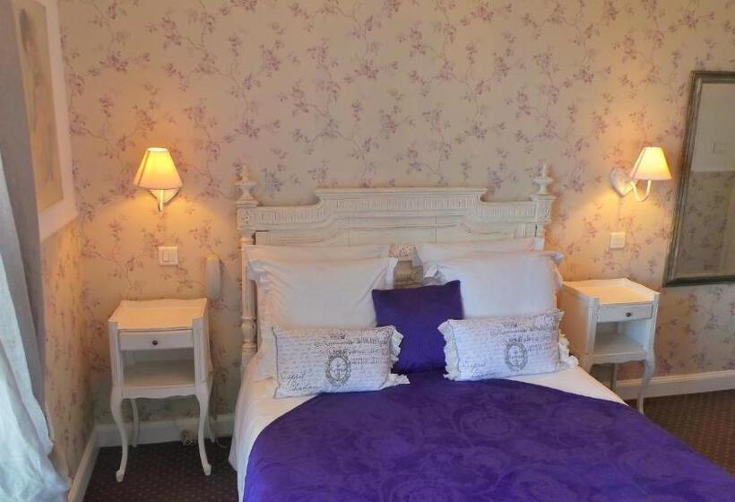 اتاق استاندارد با بالکن, Relais Du Postillon