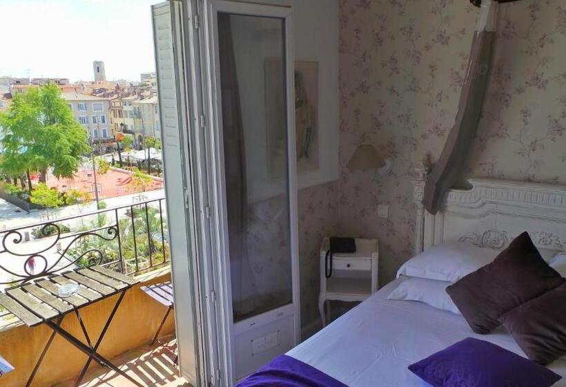 اتاق استاندارد با بالکن, Relais Du Postillon
