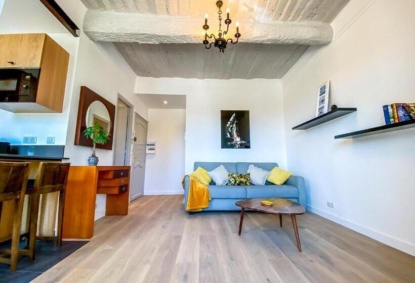 آپارتمان 1 خوابه, Relais Du Postillon