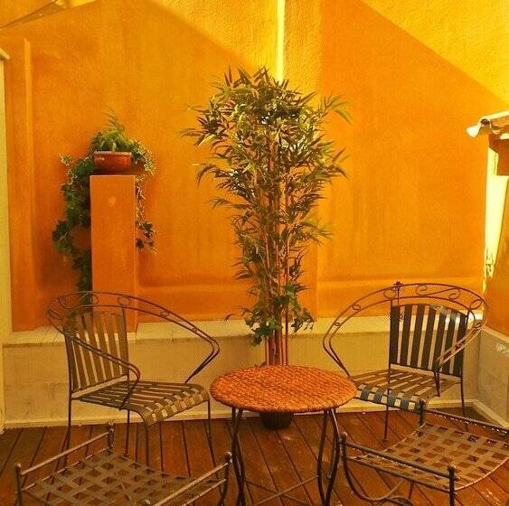اتاق استاندارد اینتریور, Relais Du Postillon