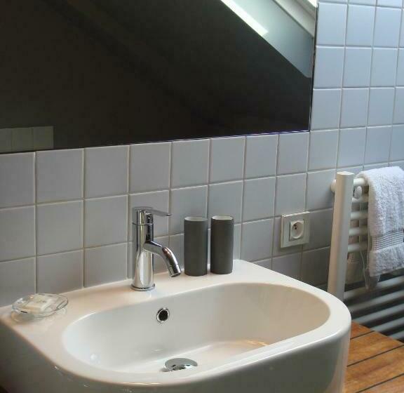 اتاق استاندارد, B&b Maison Angélus