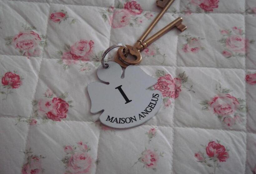 اتاق سوپریور با چشم‌انداز باغ, B&b Maison Angélus