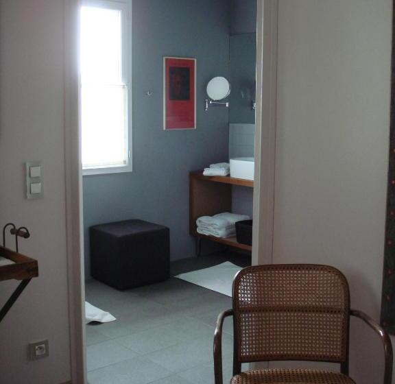 اتاق سوپریور با چشم‌انداز باغ, B&b Maison Angélus