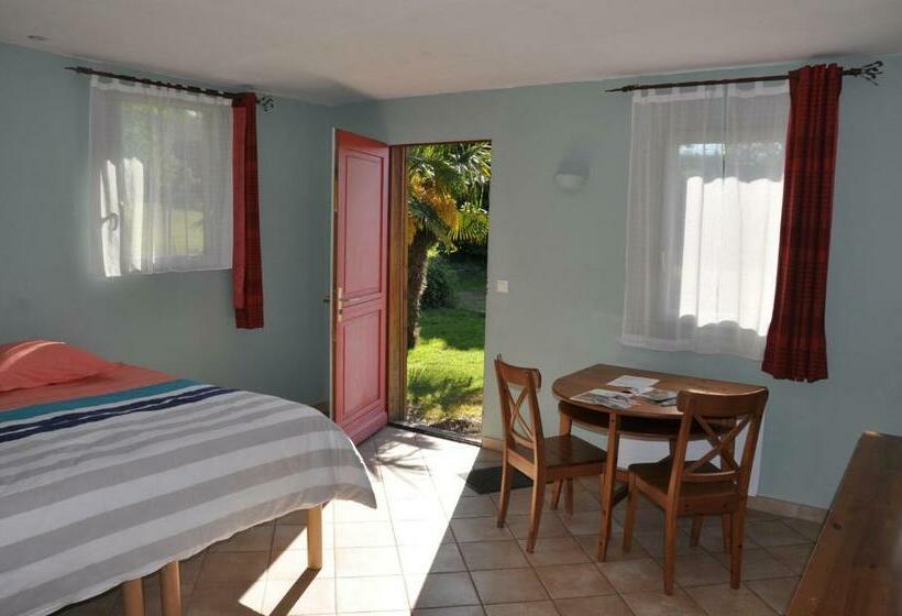 اتاق استاندارد, Chambre D'hôtes De L'estuaire