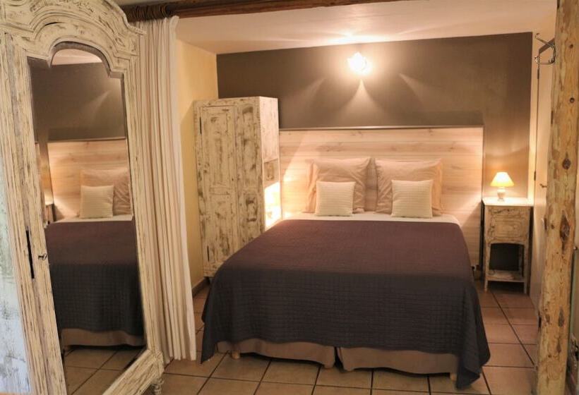 اتاق کلاسیک چهارنفره, La Jarbelle   Gîte Et Spa