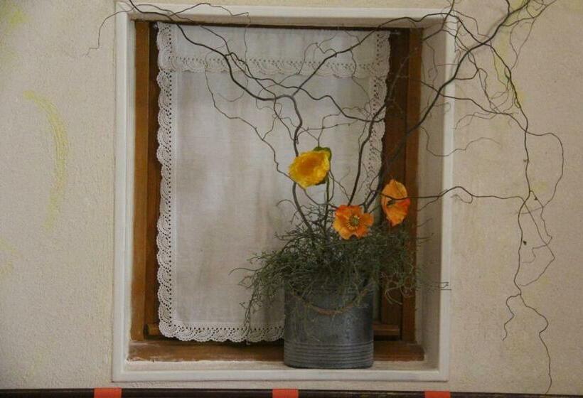 패밀리 스위트, Les Ateliers D'art
