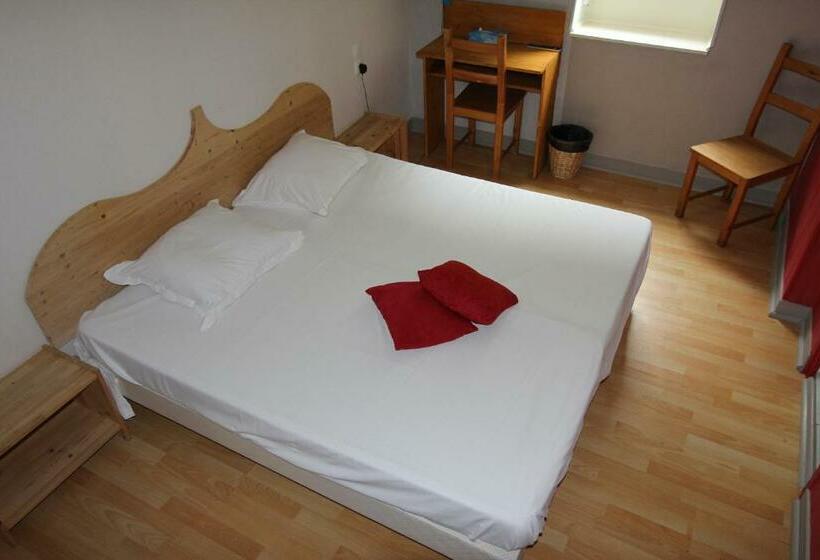 اتاق استاندارد, Auberge La Caverne