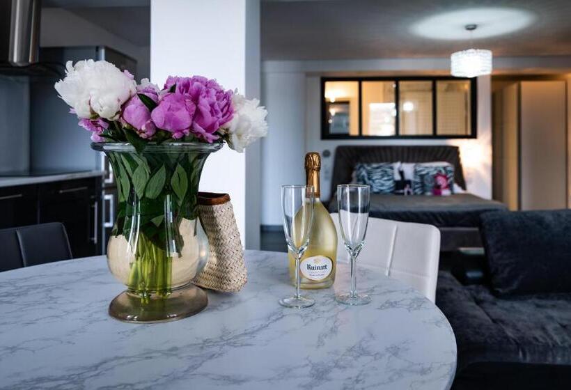 سوییت لوکس, Hôtel Eden Cassis   Parking Privé