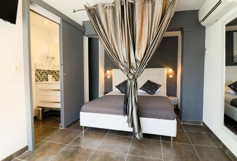 استودیوی استاندارد, Hôtel Eden Cassis   Parking Privé