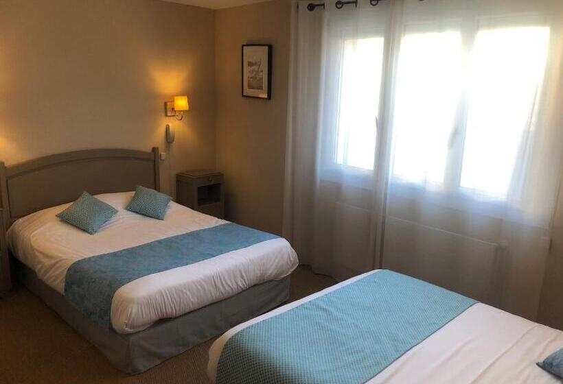 اتاق استاندارد چهار تخته, Maison Richet