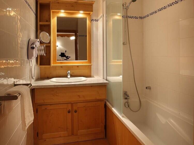 آپارتمان 2 خوابه, Chalet Des Neiges Oz En Oisans