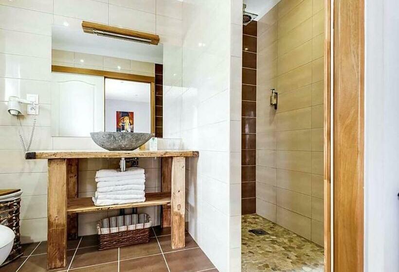 اتاق استاندارد, Relais De L Alsou