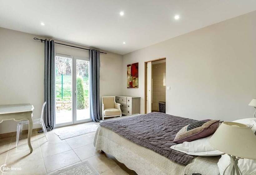 اتاق استاندارد, Relais De L Alsou