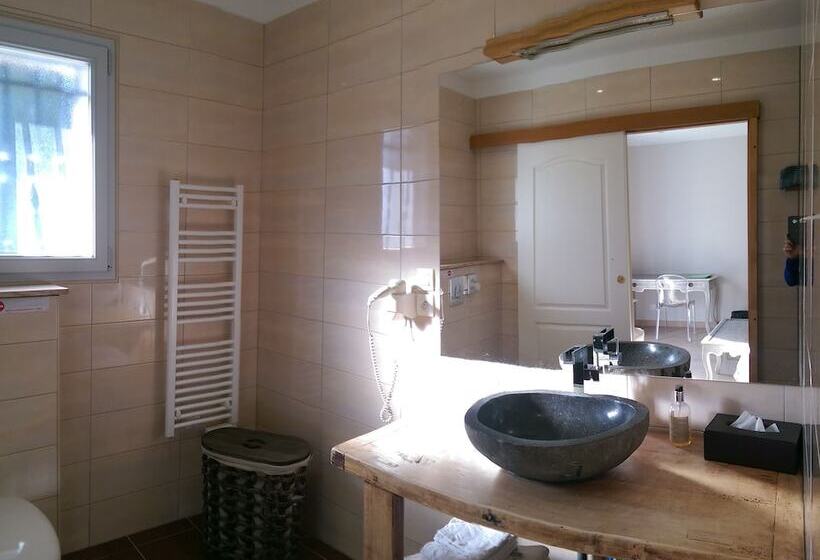 اتاق استاندارد, Relais De L Alsou