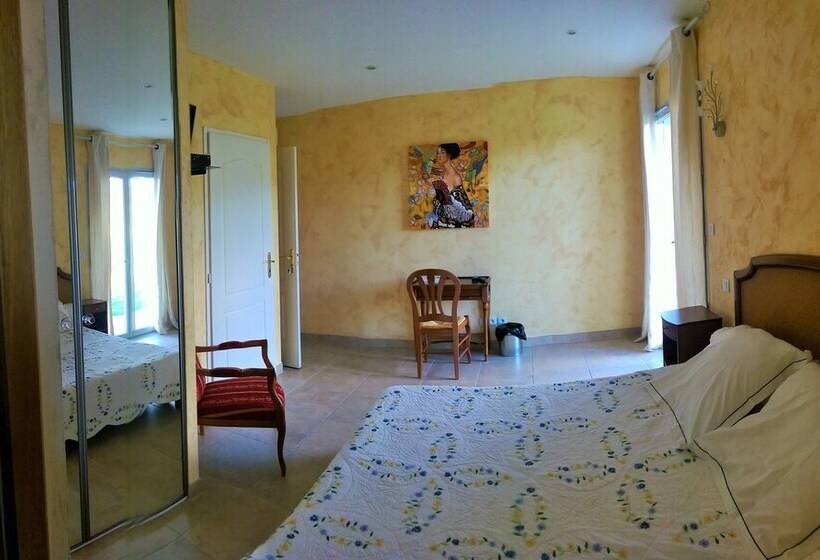 اتاق استاندارد, Relais De L Alsou