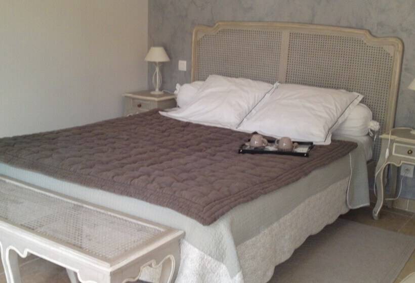 اتاق استاندارد, Relais De L Alsou