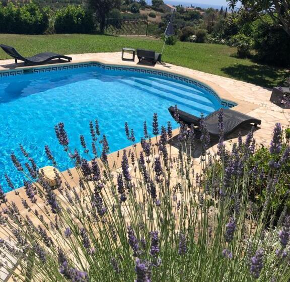 اتاق استاندارد, Villa Antoline