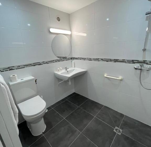 اتاق استاندارد, Fasthotel La Roche Sur Yon