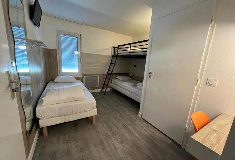 اتاق استاندارد سه نفره, Fasthotel La Roche Sur Yon