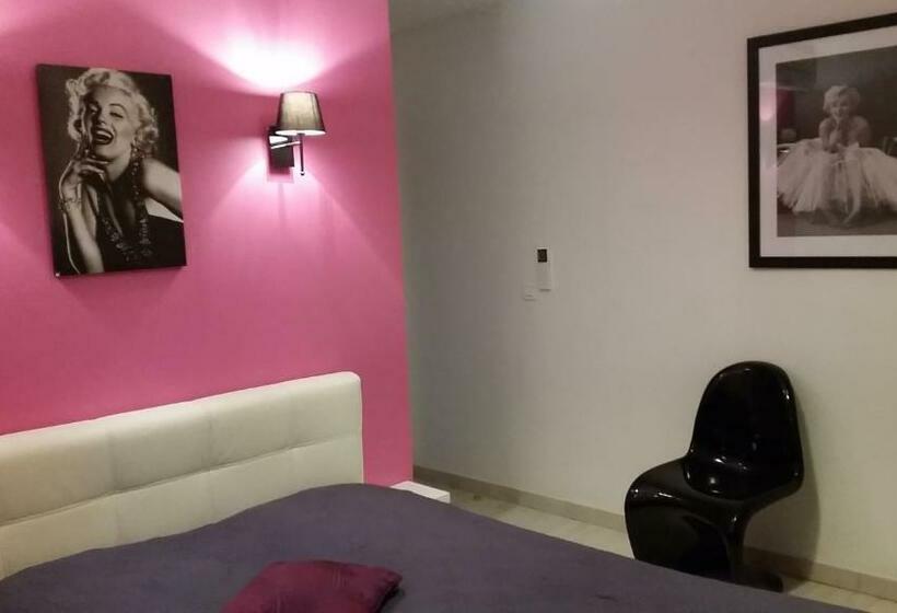 스탠다드 룸, Auberge Des Toques