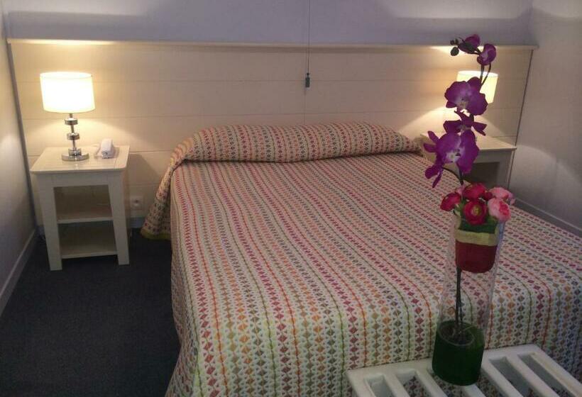 اتاق استاندارد, Logis Hôtel Belle Etoile Vichy
