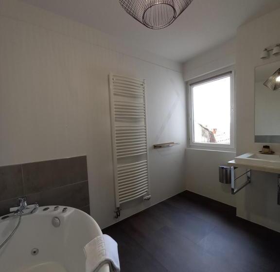 Suite with Terrace, La Caravelle
