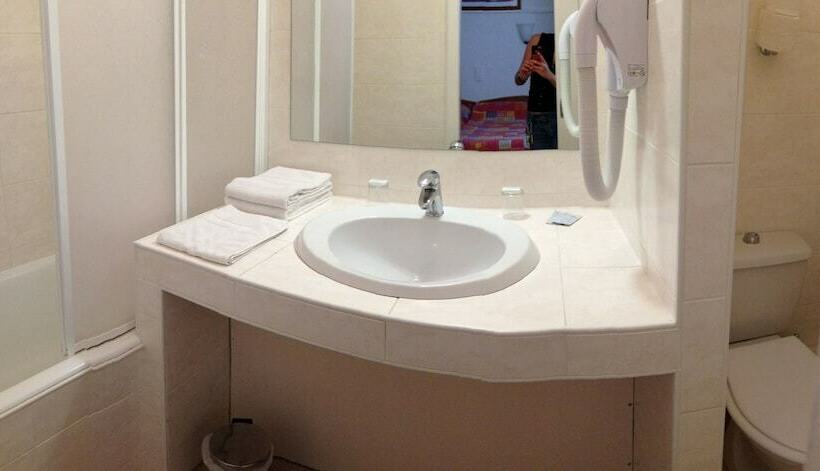 اتاق استاندارد, Hôtel Le Magenta