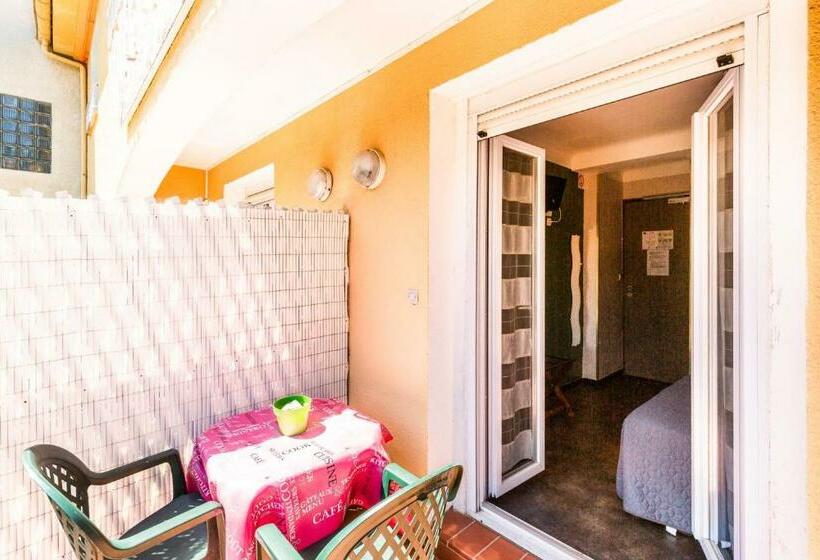 اتاق استاندارد با بالکن, Hôtel Le Nid
