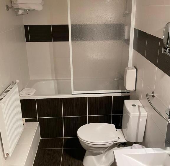 اتاق استاندارد چهار تخته, Contact Hôtel Les Platanes Villeneuve Sur Lot Centre