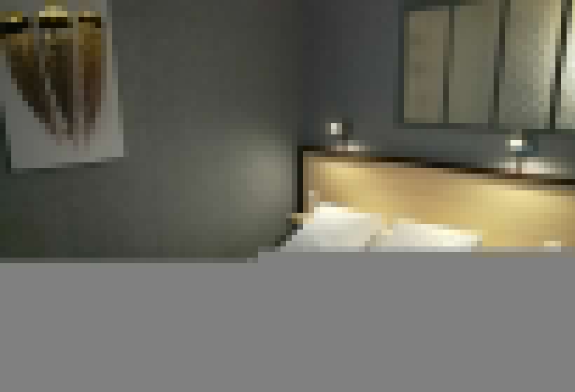 اتاق لوکس, Renova