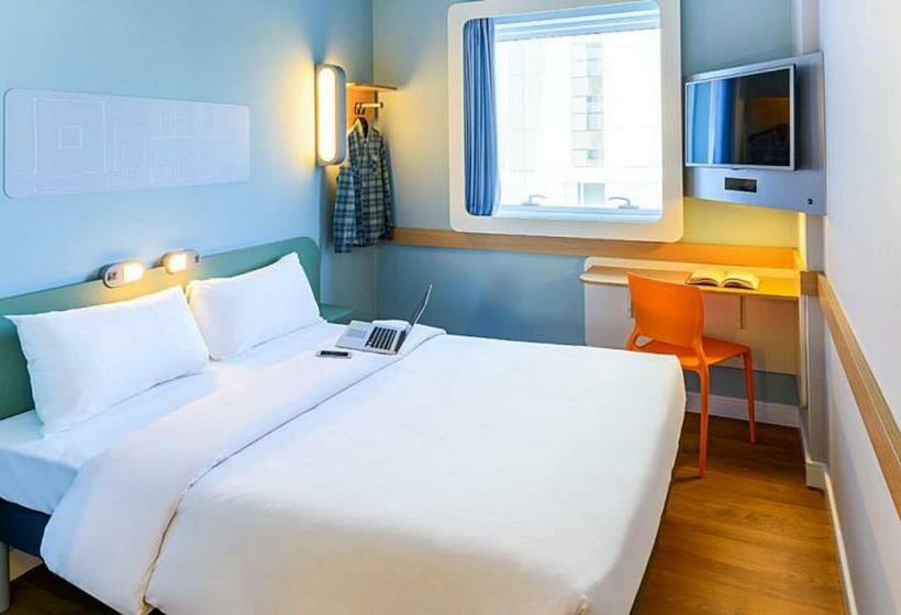 اتاق لوکس, Ibis Budget Cergy St Christophe