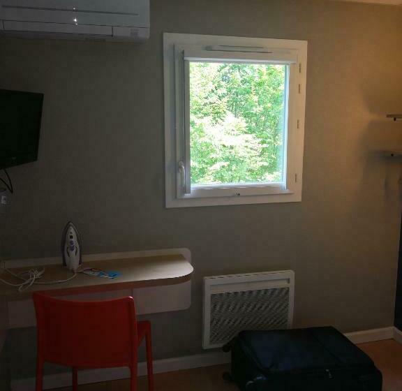 اتاق استاندارد, Ibis Budget Cergy St Christophe