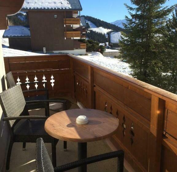 اتاق استاندارد یک نفره, Le Calgary
