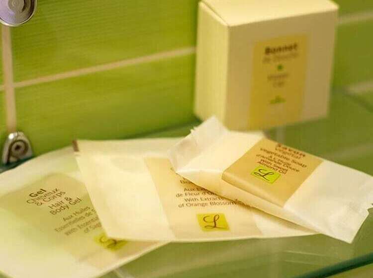 اتاق استاندارد یک نفره, Le Marais Restaurant Caillebotte