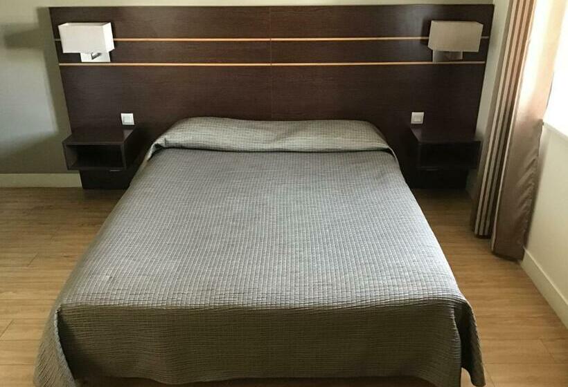 اتاق استاندارد یک نفره, Restaurant Elissaldia