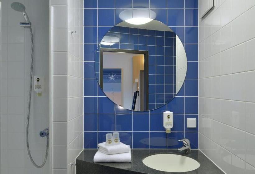اتاق خانوادگی, B&b Hotel Hamburg Altona
