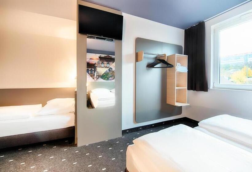 اتاق استاندارد سه نفره, B&b Hotel Kaiserslautern