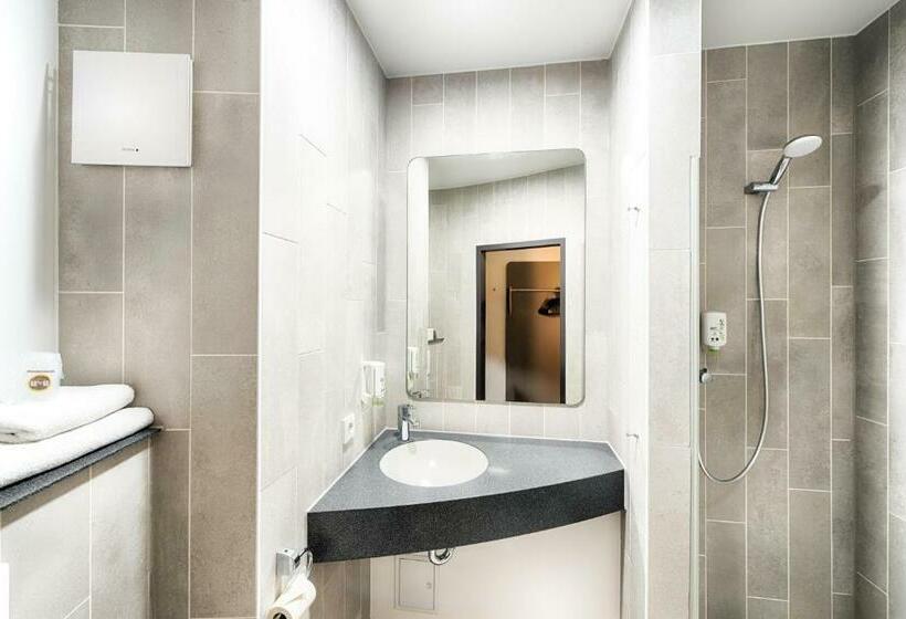 اتاق استاندارد, B&b Hotel Kassel City