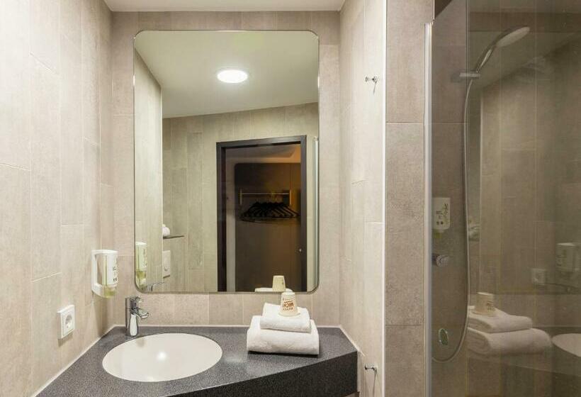 اتاق استاندارد, B&b Hotel Mönchengladbach