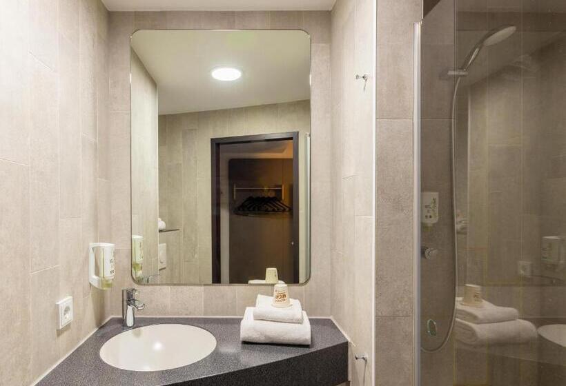 اتاق خانوادگی, B&b Hotel Mönchengladbach