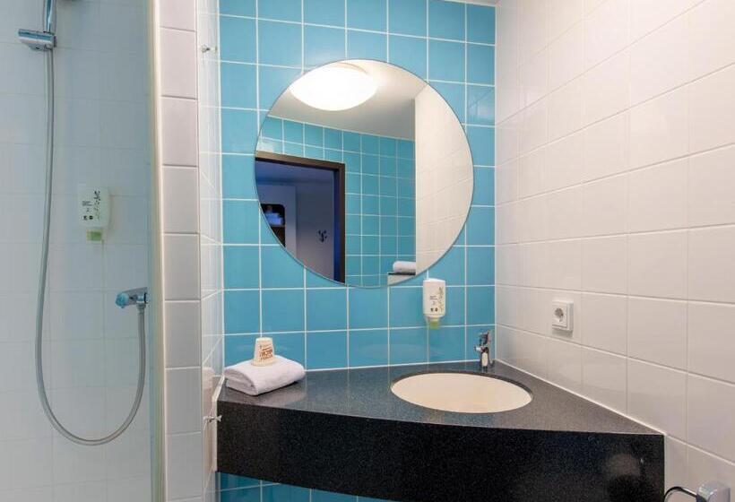 اتاق استاندارد سه نفره, B&b Hotel Nürnberg City