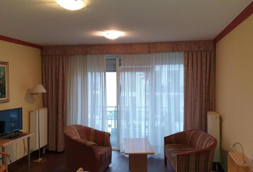 Standard Room with Balcony Side Sea View, Esplanade & Aparthotel Rialto