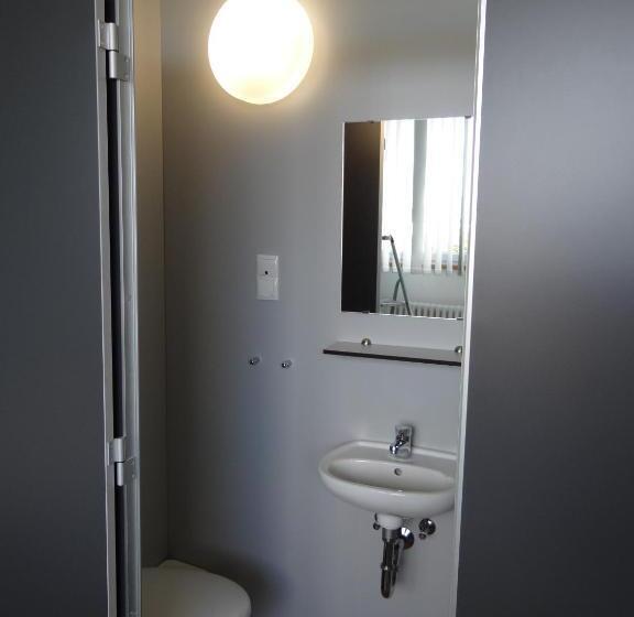 اتاق استاندارد, Hostel Stralsund