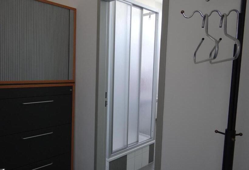 آپارتمان 1 خوابه, Hostel Stralsund