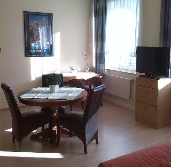 آپارتمان 2 خوابه, Altes Zollhaus Am Klinikum