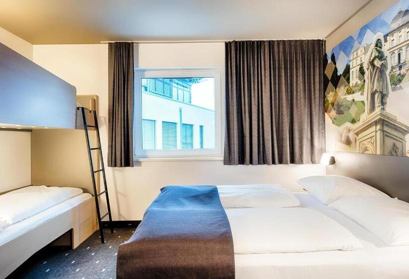 اتاق خانوادگی, B&b Hotel Bonn West