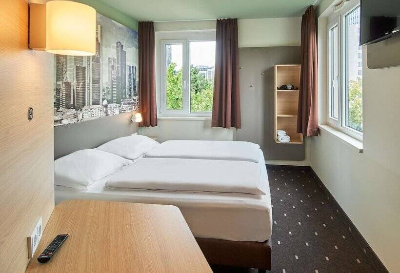 اتاق استاندارد, B&b Hotel Frankfurt West