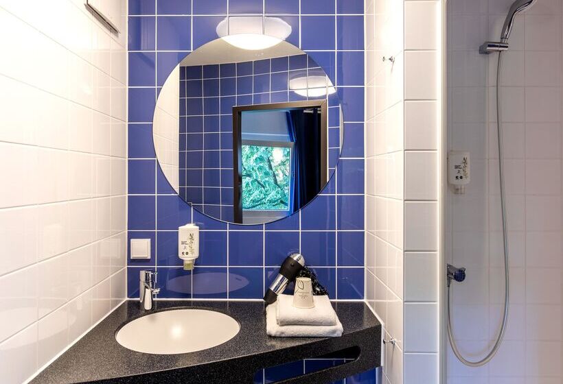 اتاق استاندارد, B&b Hotel Hamburg Altona