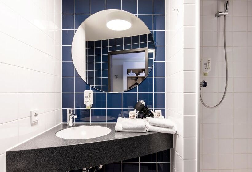 اتاق استاندارد, B&b Hotel Hamburg Nord