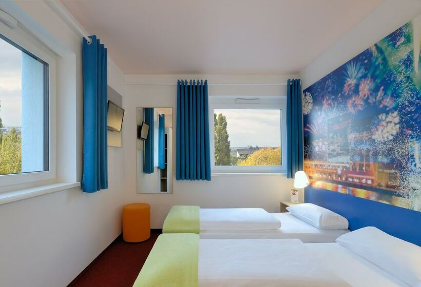 اتاق استاندارد سه نفره, B&b Hotel Heidelberg